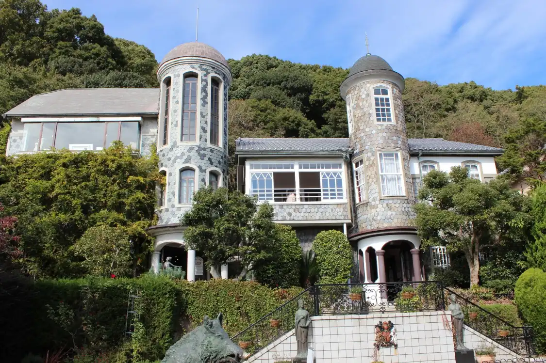 Hotels near Kobe Kitano Museum