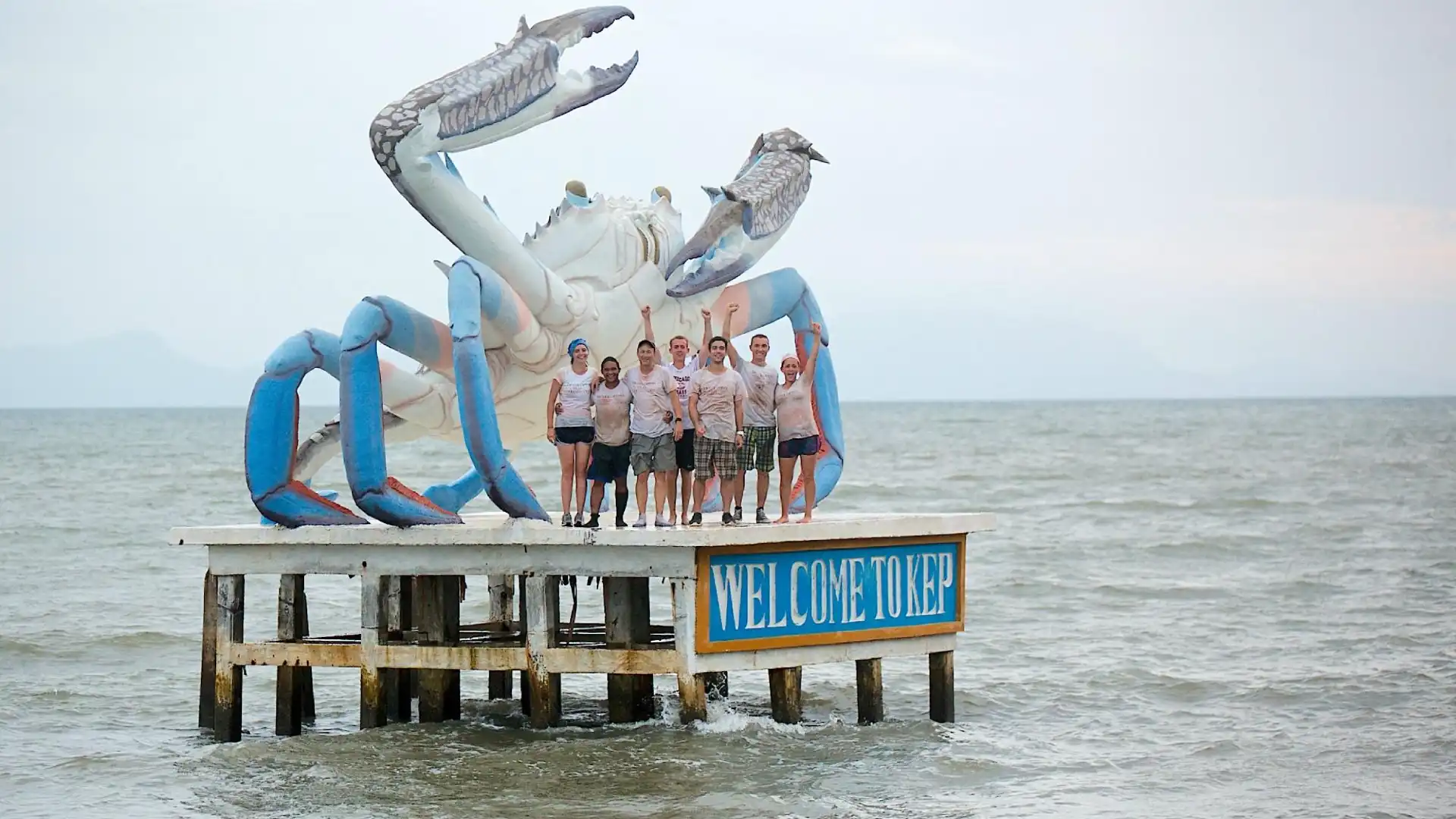 Hotels near Krung Kep Blue Swimmer Crab Statue