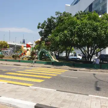 拉亞吉里亞酒店