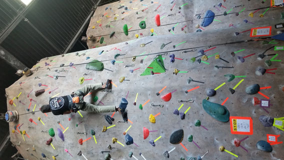 Rock Spot Climbing: Lincoln, RI