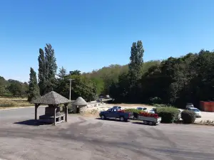 CAVE DE BISSEY