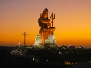 Vishwas Swaroopam (Statue of Belief)