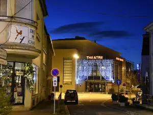 Théâtre Gaston Bernard