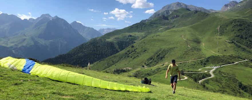 EXISTENCIEL ECOLE DE PARAPENTE à SAINT-LARY