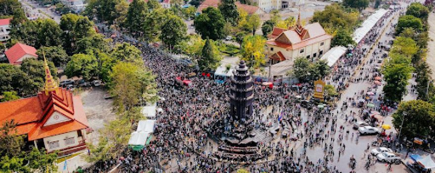 Independent Monument Kompong Speu