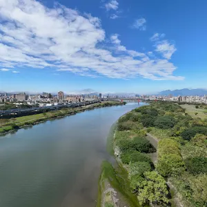 華中河濱公園