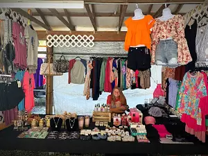 Bull Creek Flea Market - Trade Center