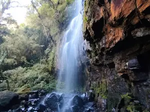 Cachoeira da Pedra Furada