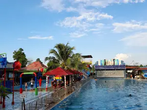 Aqualand Serang