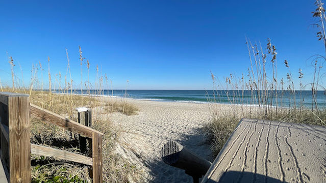 Hanover Seaside Club Private Beach Club