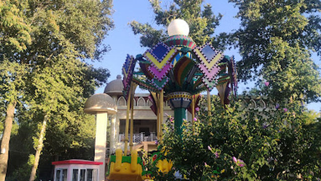 Lokomotiv Amusement Park