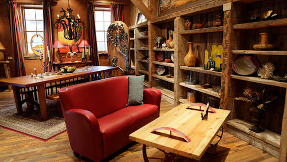 Two Old Crows Gallery