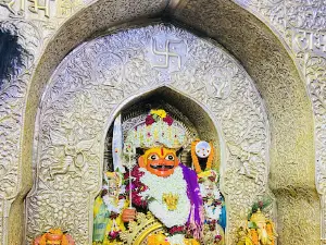 Kadepathar Khandoba Temple