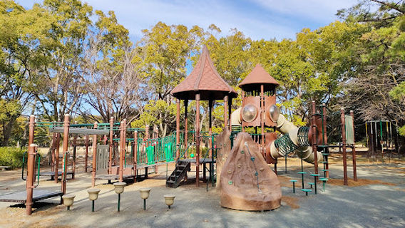 Takashi Ryokuchi Park