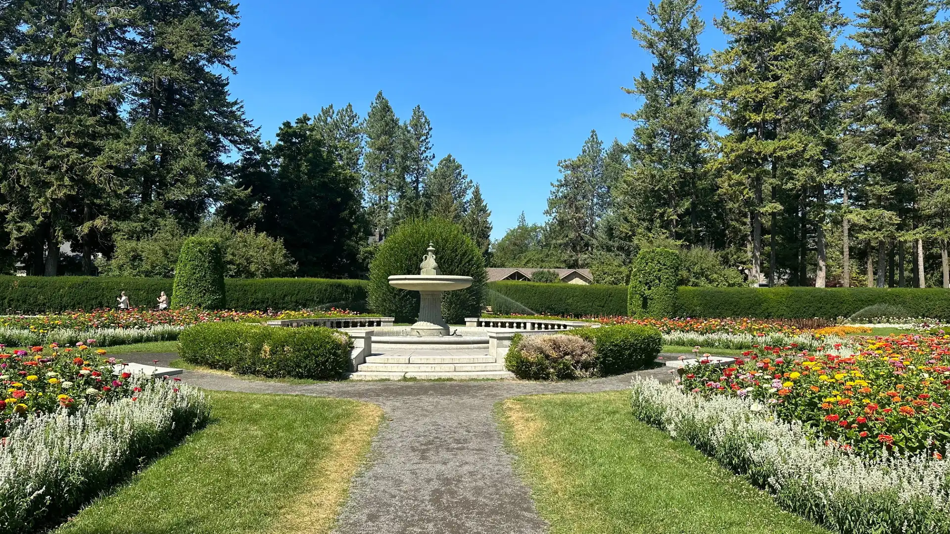 Hotels near Manito Park