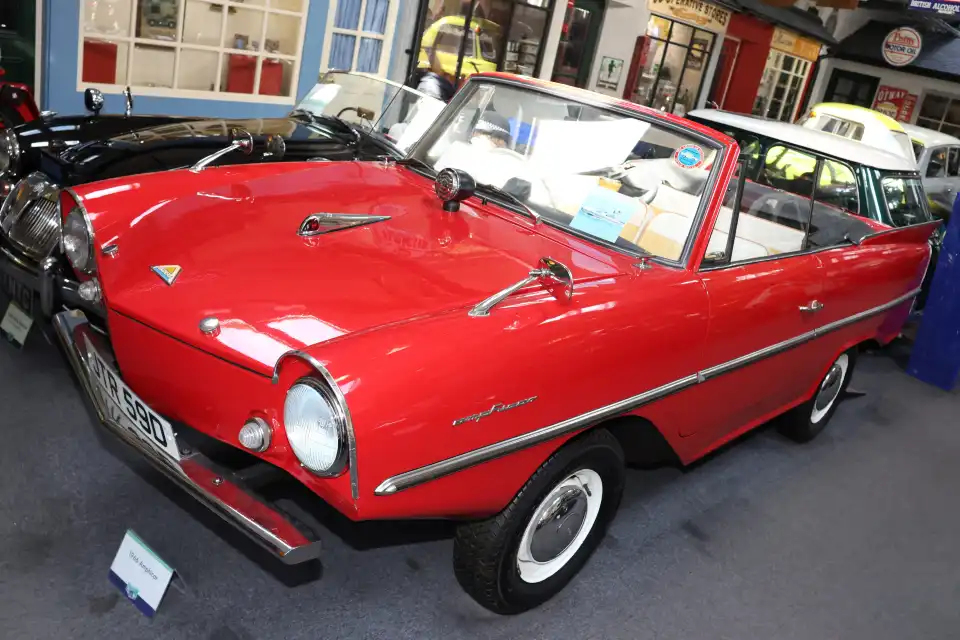 3_Lakeland Motor Museum