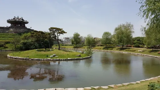 Janganmun Gate