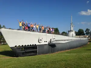 Muskogee War Memorial Park: Home of the USS Batfish