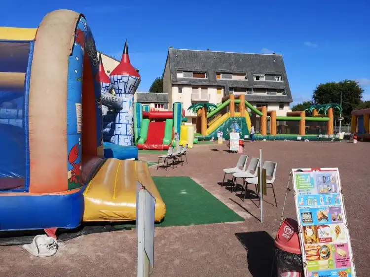 Hôtels à : Courseulles-sur-Mer