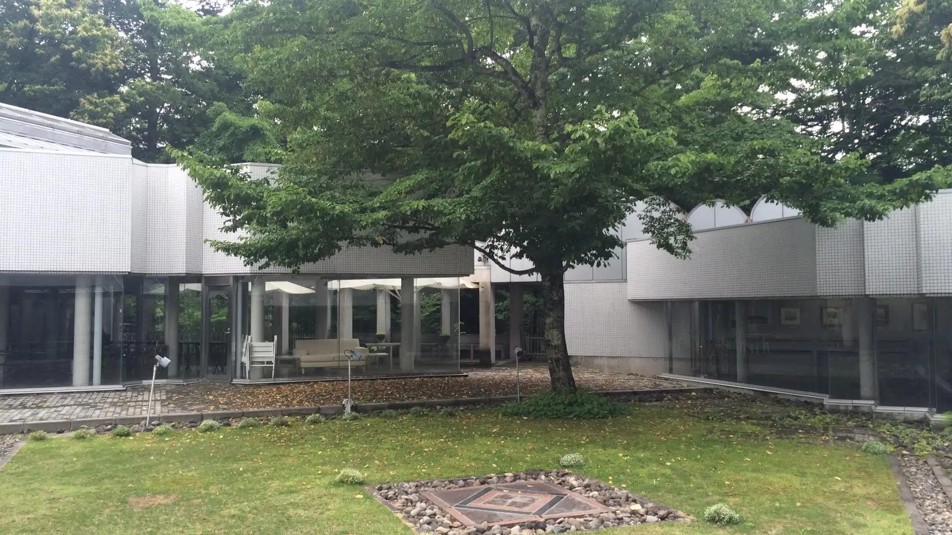 โรงแรมใกล้Tasaki Museum of Art