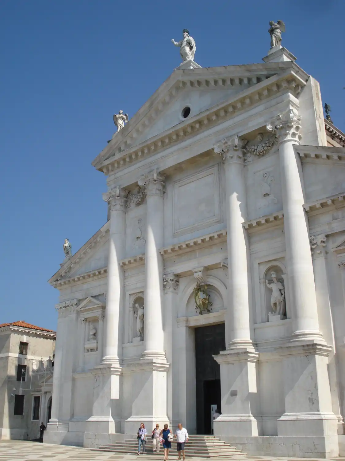 Hotel in zona Ex Chiesa di Santa Maria Maggiore