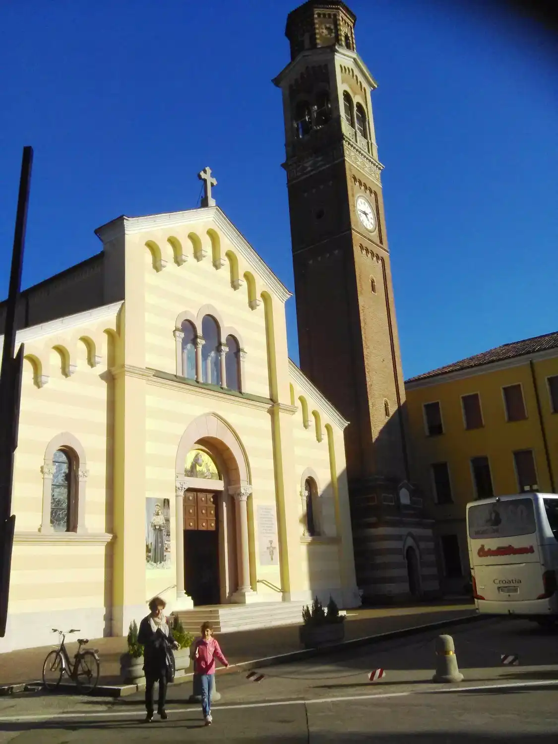 Hotel in zona Santuario della Visione (Santuari Antoniani)