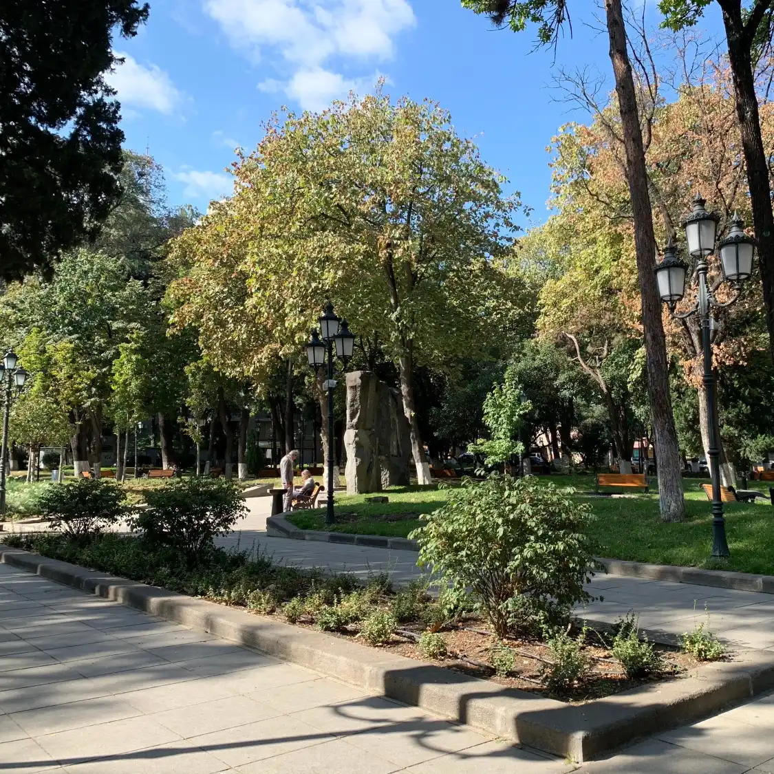 Hotel in zona 9 April park
