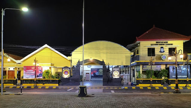 Pusat Persaudaraan Setia Hati Winongo Tunas Muda Madiun