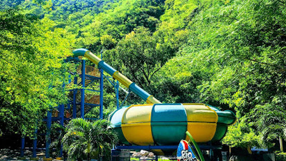 Restaurante Menzuly, Municipio de Umpala