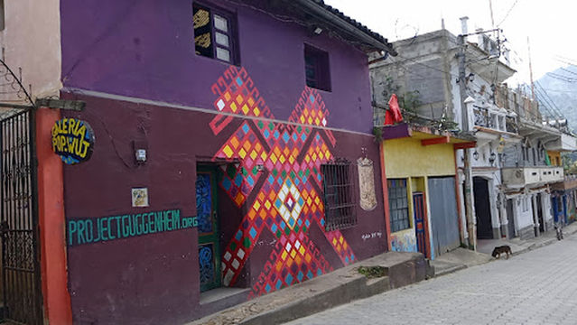 Galeria Maya Pop Wuj