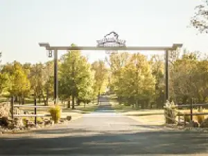 Buffalo Rock Golf and Venue