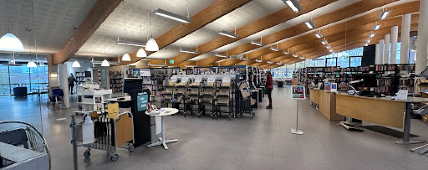 Bjerringbro Library & Cultural Center - Gudenåhuset