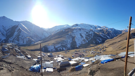 Xınalıq kənd cümə məscidi