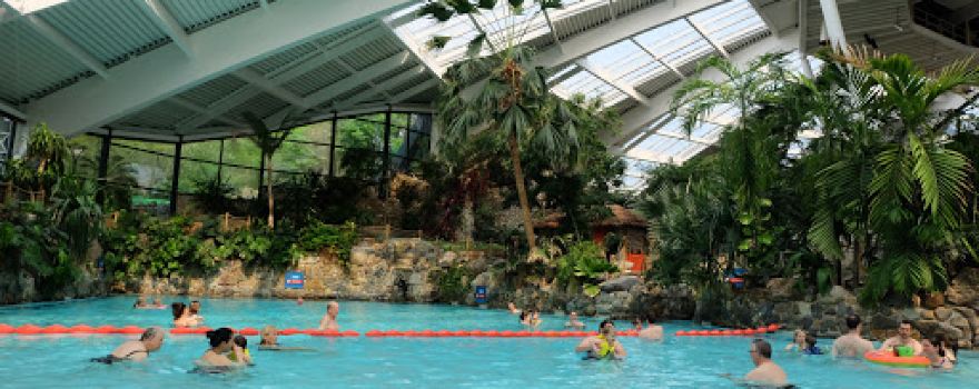 Wild Water Rapids at Subtropical Swimming Paradise