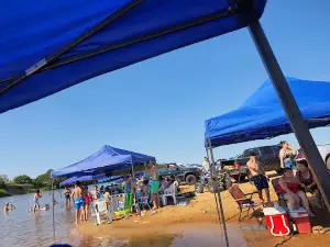 Playa Municipal Caapucú
