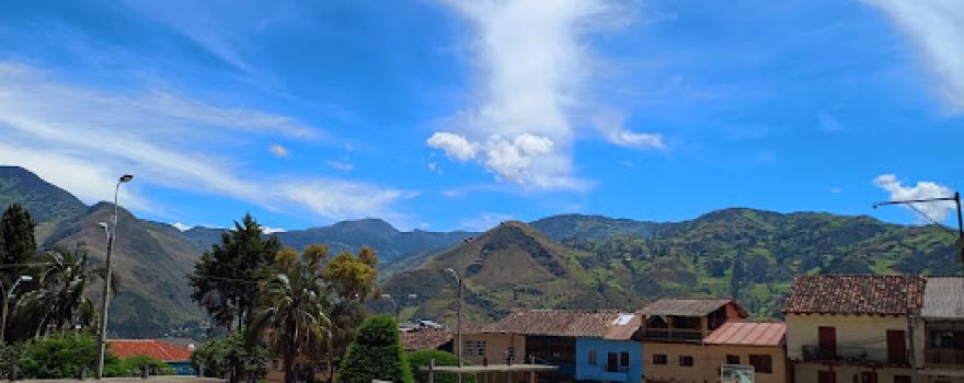 Guachapala Central Park