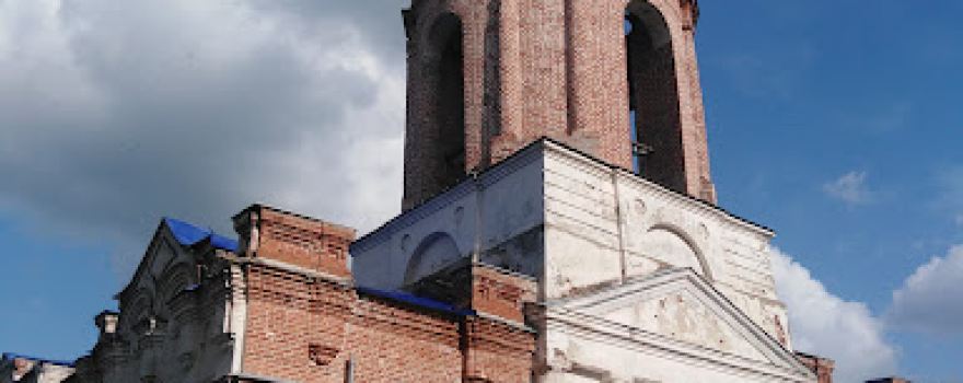 Sobor Pokrova Presvyatoy Bogoroditsy.