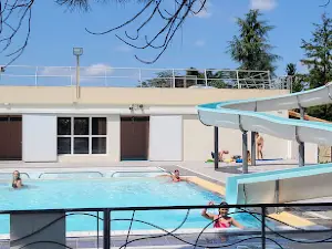 Piscine intercommunale de la Doue