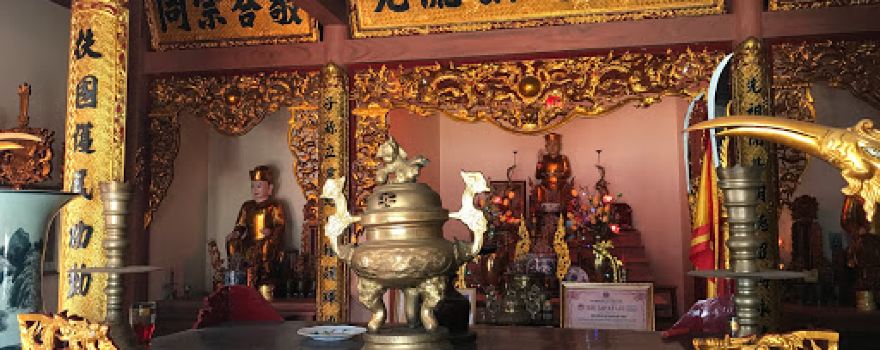 Phủ Quảng Cung ( Phủ Nấp)