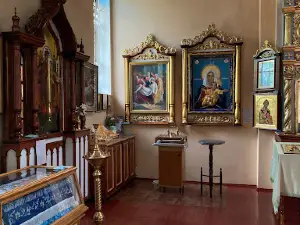 Svyato-Pokrovsʹkyy Khram (Russian church in UA)