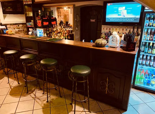 CLUB PIWNICA - JAROCIN