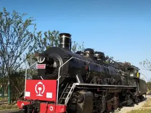 Locomotive Square