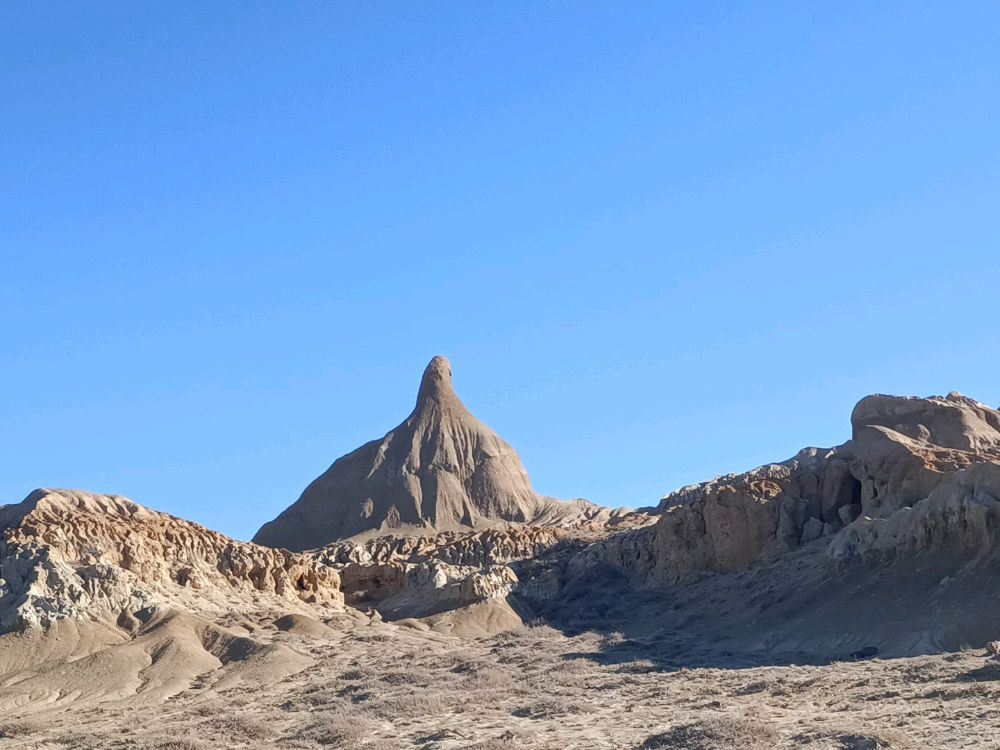 Karjiao Wild Wolf Valley, Jimunai County, Xinjiang