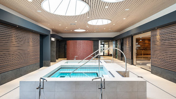 fresch - Freisinger Erlebnis Schwimmbad - Hallenbad, Sauna und Massage