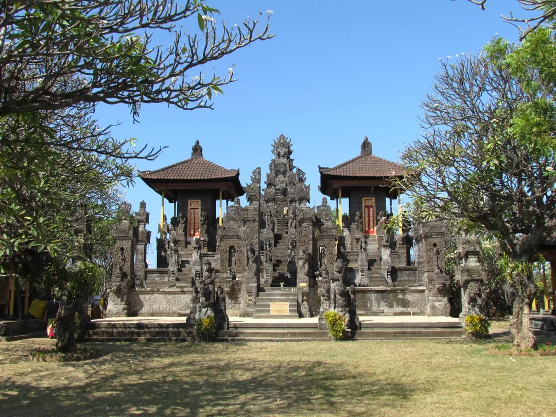 2_Meduwe Karang Hindu Temple