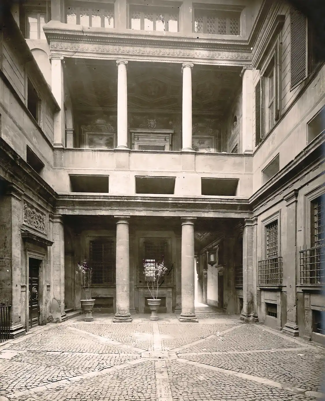 Hotel in zona Palazzo Massimo alle Colonne