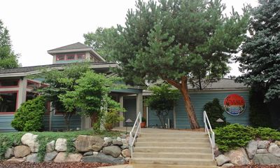 Oasis Hot Tub Gardens - Grand Rapids