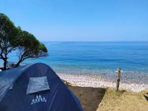 Camping Lo Scoglio
