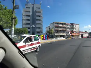 Plaza del Reloj