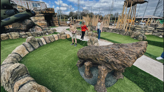 Caddy Gilmore's Adventure Golf Park